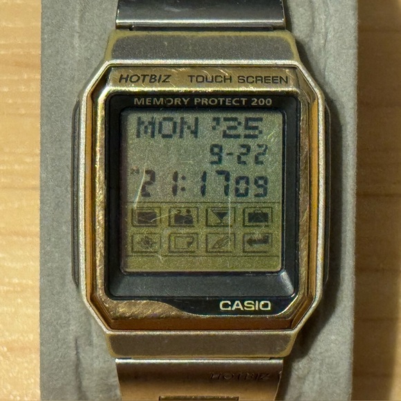 Casio VDB-2100 Silver Hotbiz Memory Protect 200 Data Bank 1491 VDB Digital Watch - Picture 1 of 9